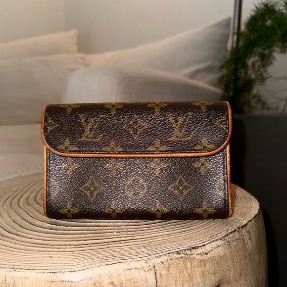 Louis Vuitton Monogram Pouchette Florantine Belt Bag - Picture 2 of 6